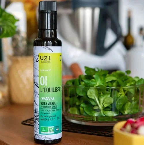 huile-chanvre-bio-v21-becannavore-cuisine-recette